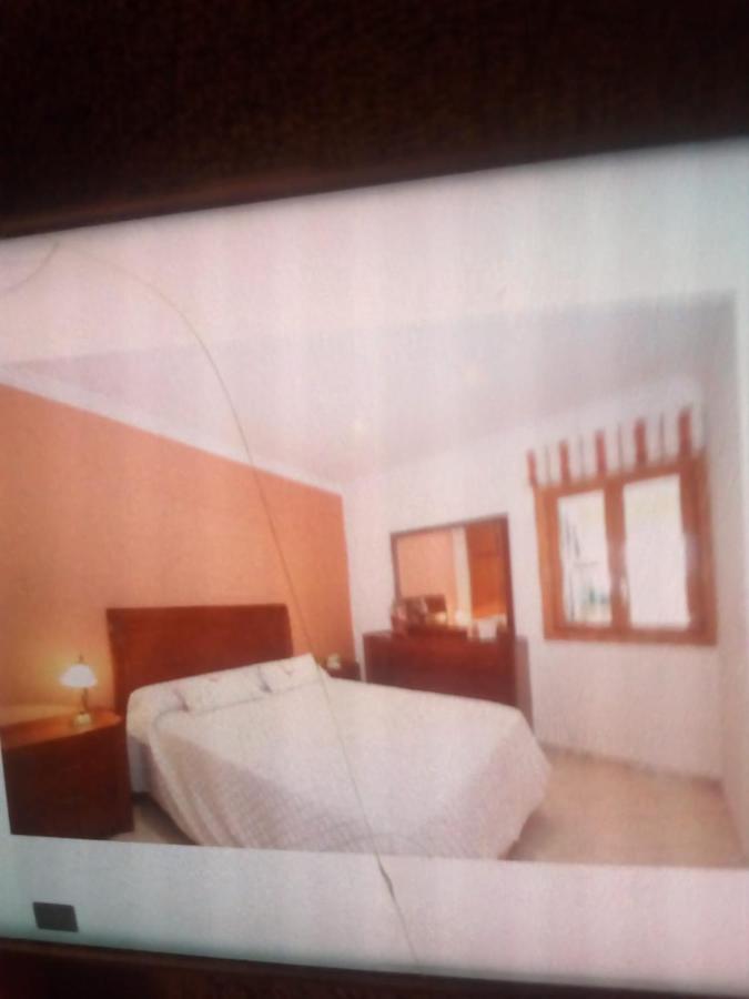 Casa Cristofol Villa กัมปาเนต ภายนอก รูปภาพ