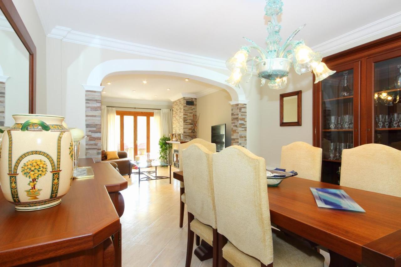 Casa Cristofol Villa กัมปาเนต ภายนอก รูปภาพ